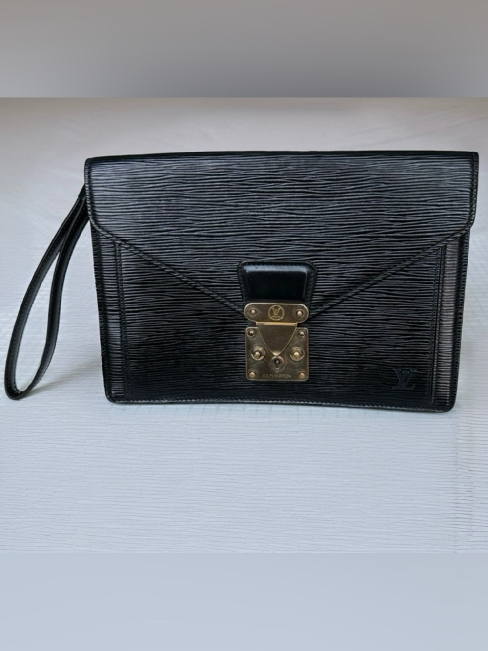 Louis Vuitton Epi Sellier Dragonne Clutch Black Leather Wristlet Authentic + COA
